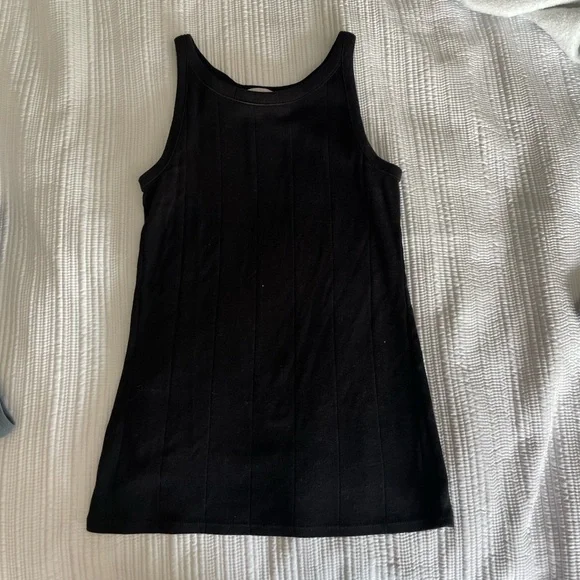 LOFT Basic Tanks, set of 3, small - Picture 3 of 6